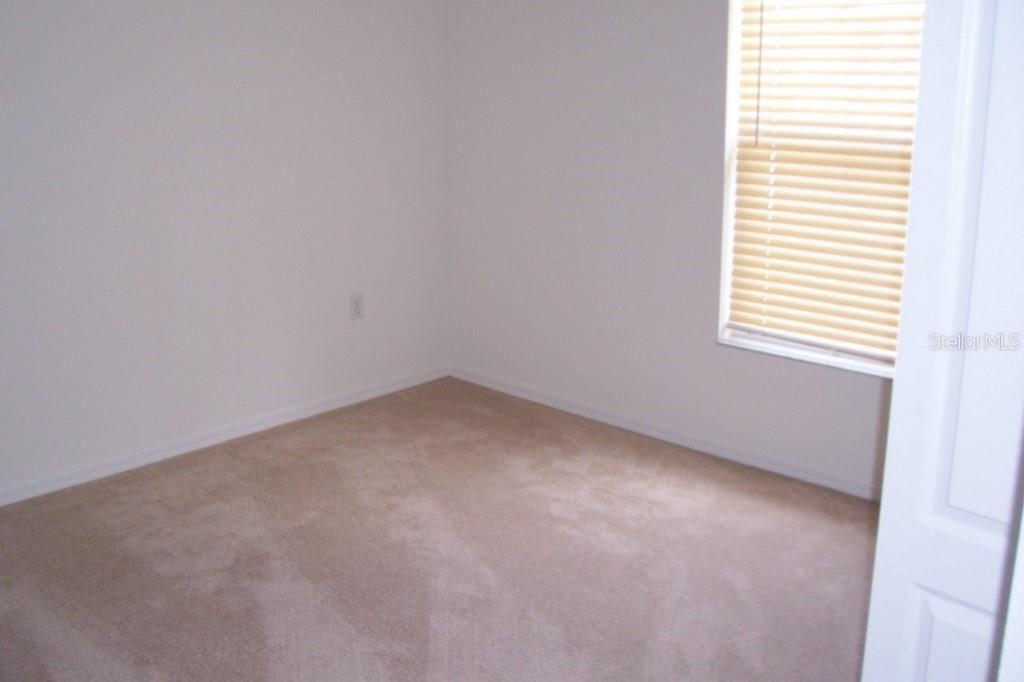 For Rent: $2,300 (3 beds, 2 baths, 1628 Square Feet)