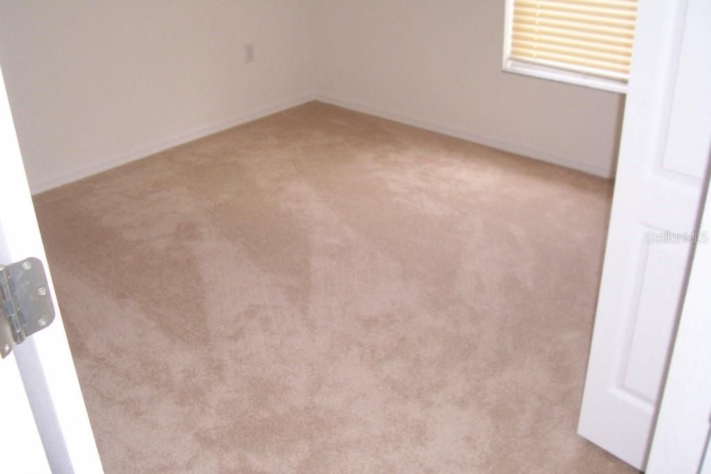 For Rent: $2,300 (3 beds, 2 baths, 1628 Square Feet)