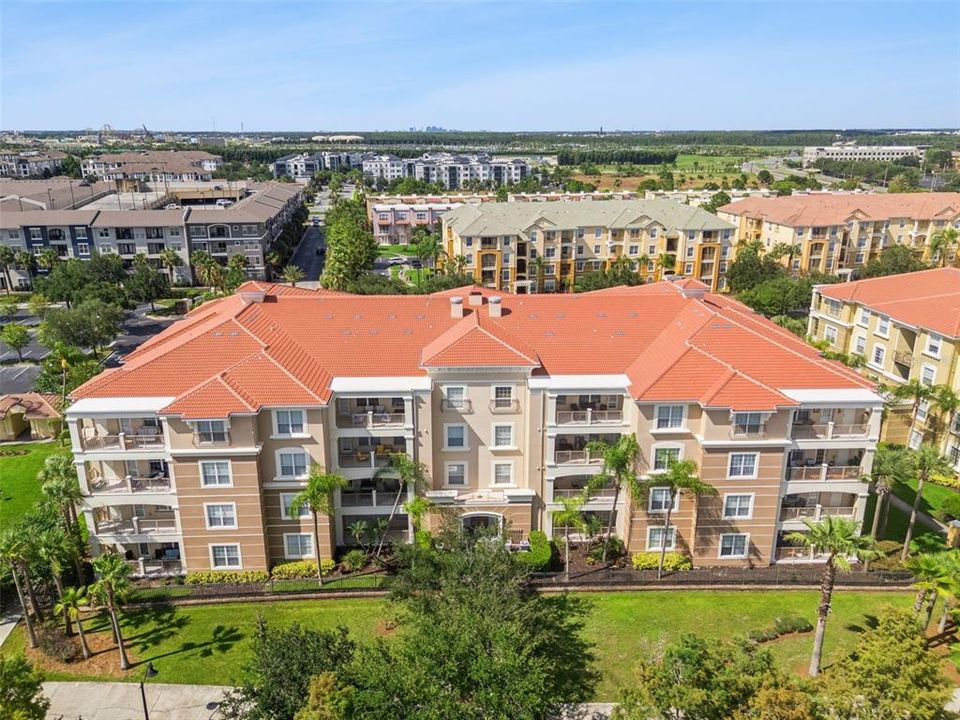 En Venta: $649,900 (3 camas, 2 baños, 2001 Pies cuadrados)