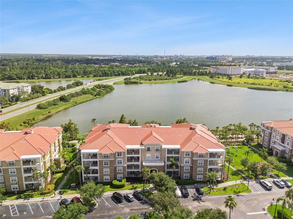 En Venta: $649,900 (3 camas, 2 baños, 2001 Pies cuadrados)