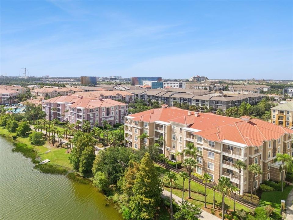 En Venta: $649,900 (3 camas, 2 baños, 2001 Pies cuadrados)