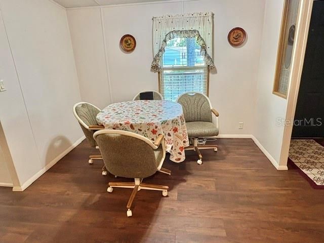 En Venta: $209,900 (2 camas, 2 baños, 1215 Pies cuadrados)