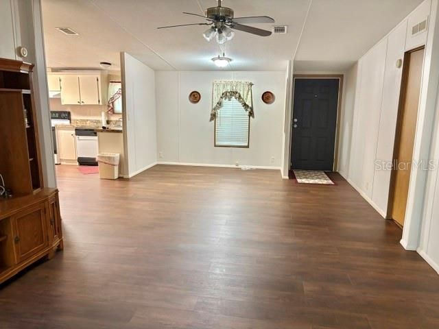 En Venta: $209,900 (2 camas, 2 baños, 1215 Pies cuadrados)