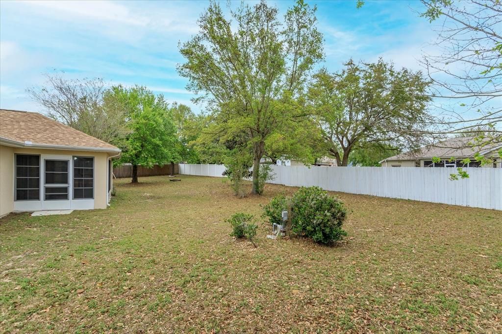 For Rent: $2,250 (3 beds, 2 baths, 1482 Square Feet)