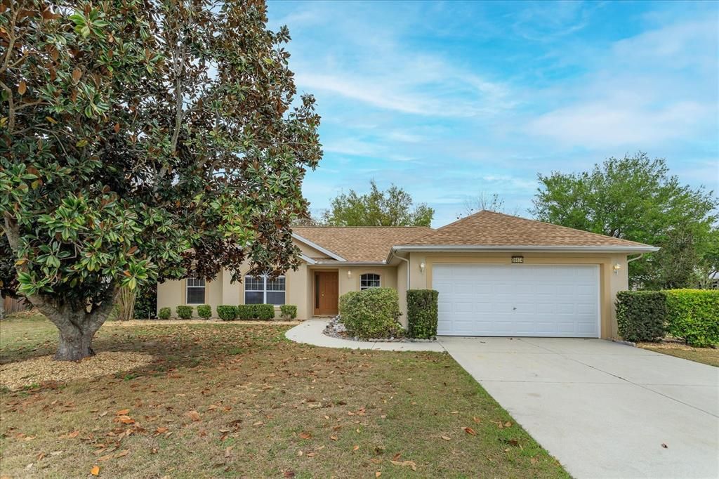 For Rent: $2,250 (3 beds, 2 baths, 1482 Square Feet)