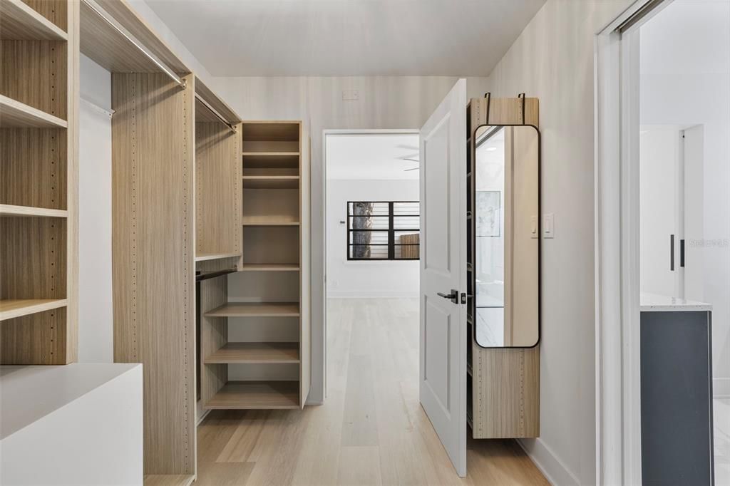 На продажу: $869,999 (3 спален, 2 ванн, 2340 Квадратных фут)