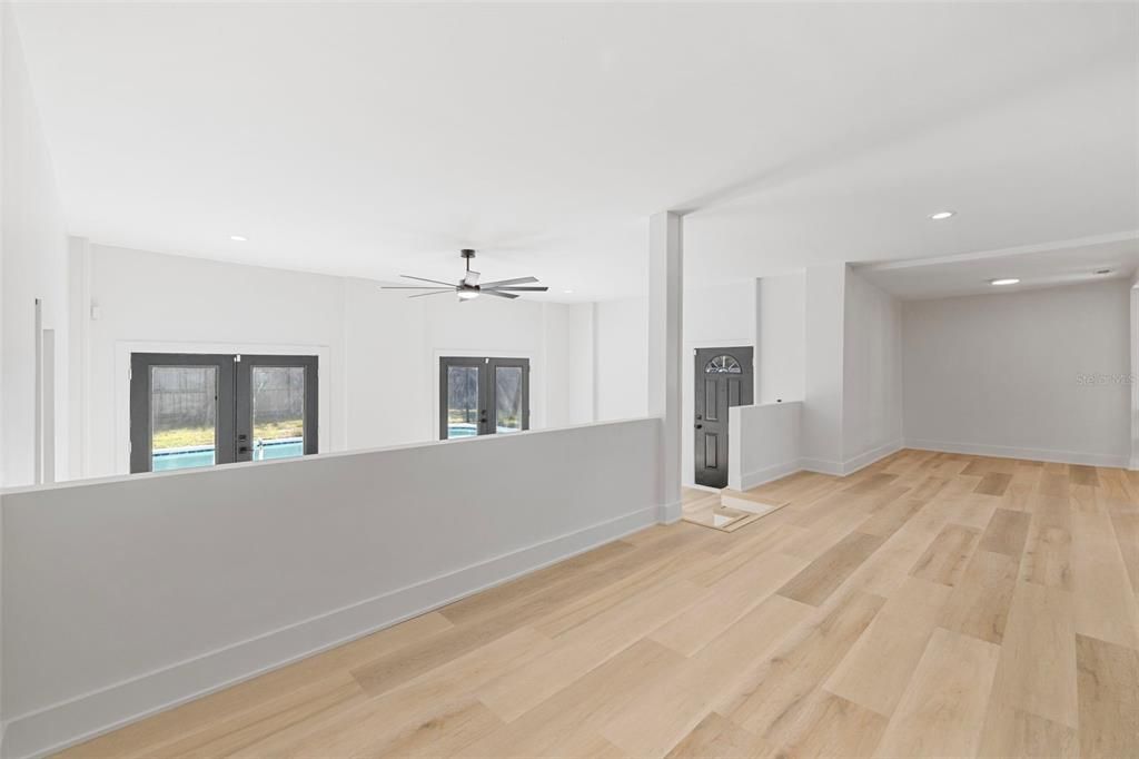 На продажу: $869,999 (3 спален, 2 ванн, 2340 Квадратных фут)