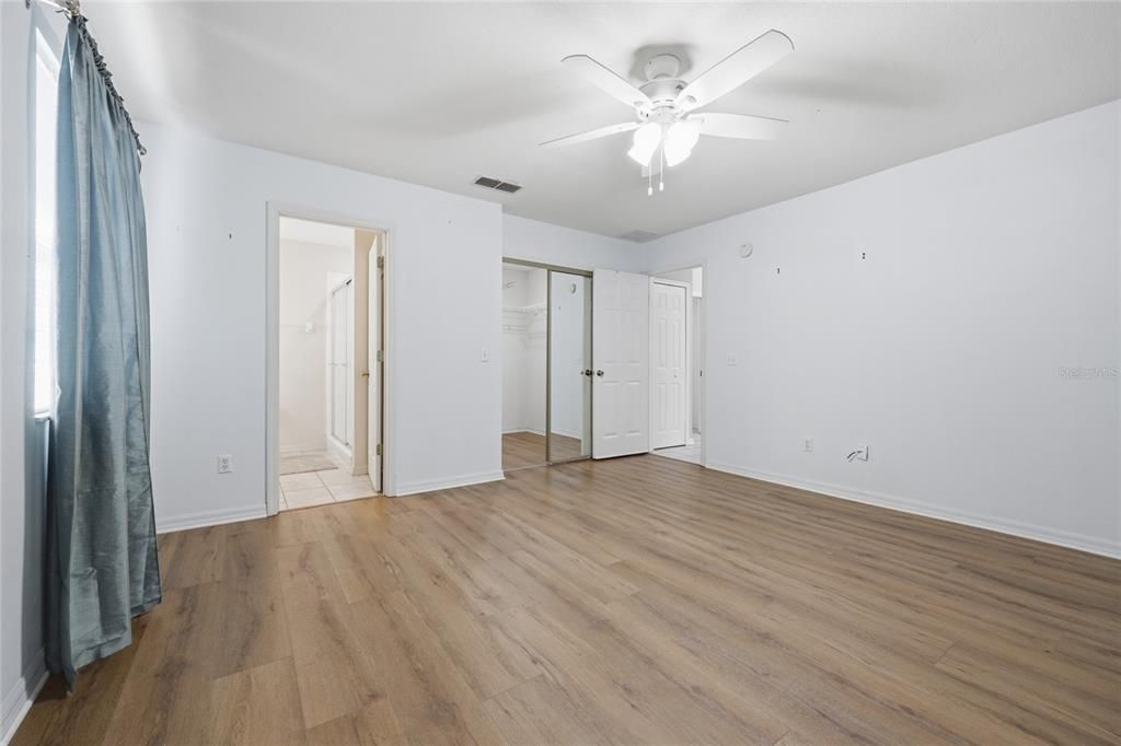 На продажу: $339,000 (3 спален, 2 ванн, 1594 Квадратных фут)