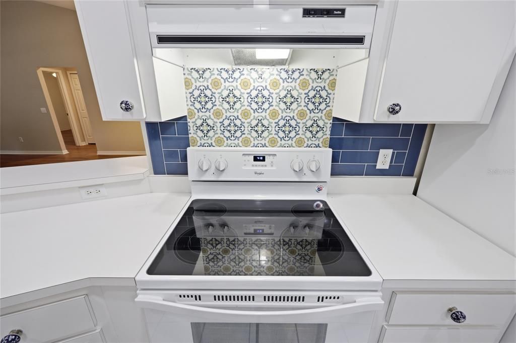 На продажу: $339,000 (3 спален, 2 ванн, 1594 Квадратных фут)