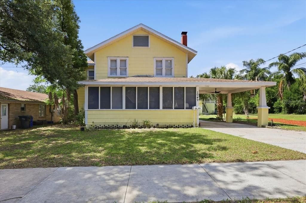 Active With Contract: $449,900 (6 beds, 5 baths, 3204 Square Feet)
