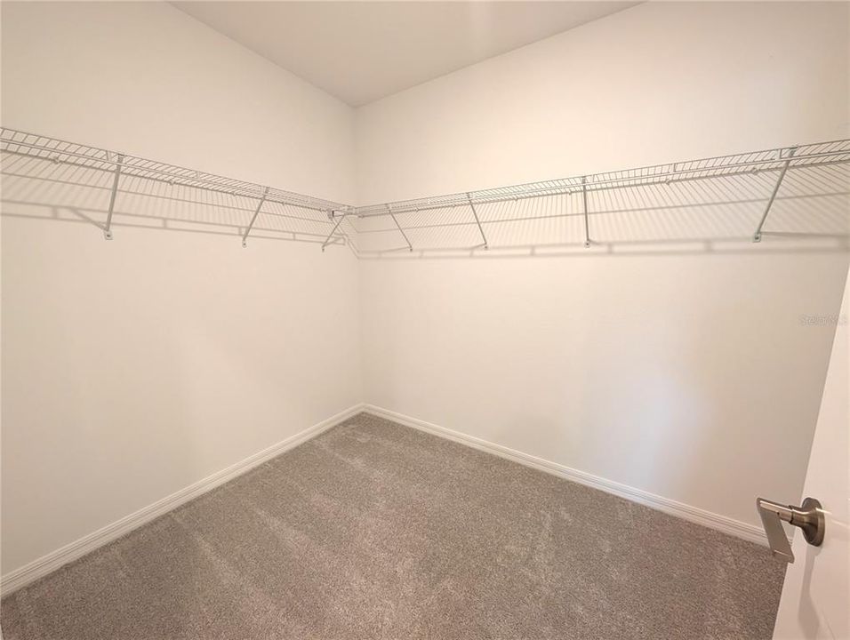 В аренду: $3,300 (5 спален, 2 ванн, 2896 Квадратных фут)