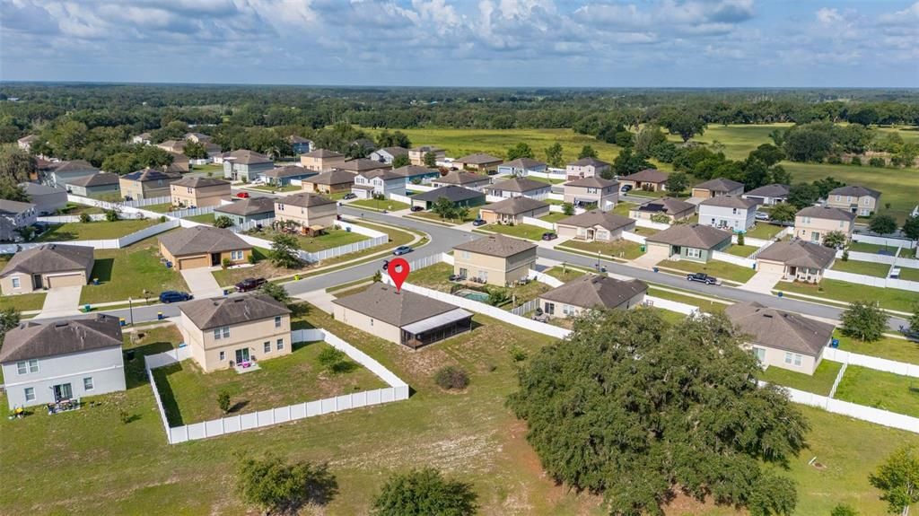 На продажу: $334,900 (3 спален, 2 ванн, 1675 Квадратных фут)