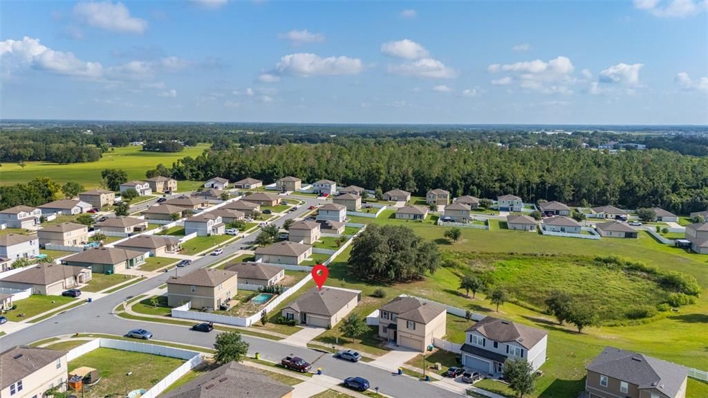 На продажу: $334,900 (3 спален, 2 ванн, 1675 Квадратных фут)