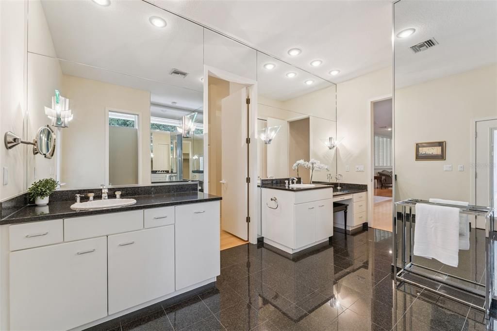 En Venta: $1,490,000 (4 camas, 3 baños, 5636 Pies cuadrados)