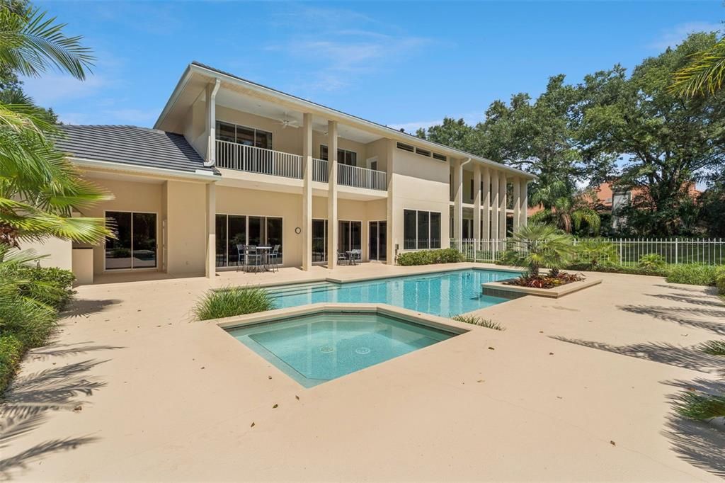 En Venta: $1,490,000 (4 camas, 3 baños, 5636 Pies cuadrados)