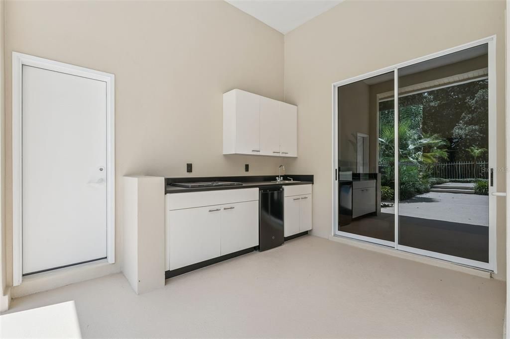 En Venta: $1,490,000 (4 camas, 3 baños, 5636 Pies cuadrados)