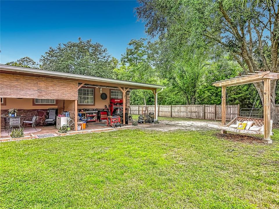 En Venta: $350,000 (4 camas, 3 baños, 2356 Pies cuadrados)