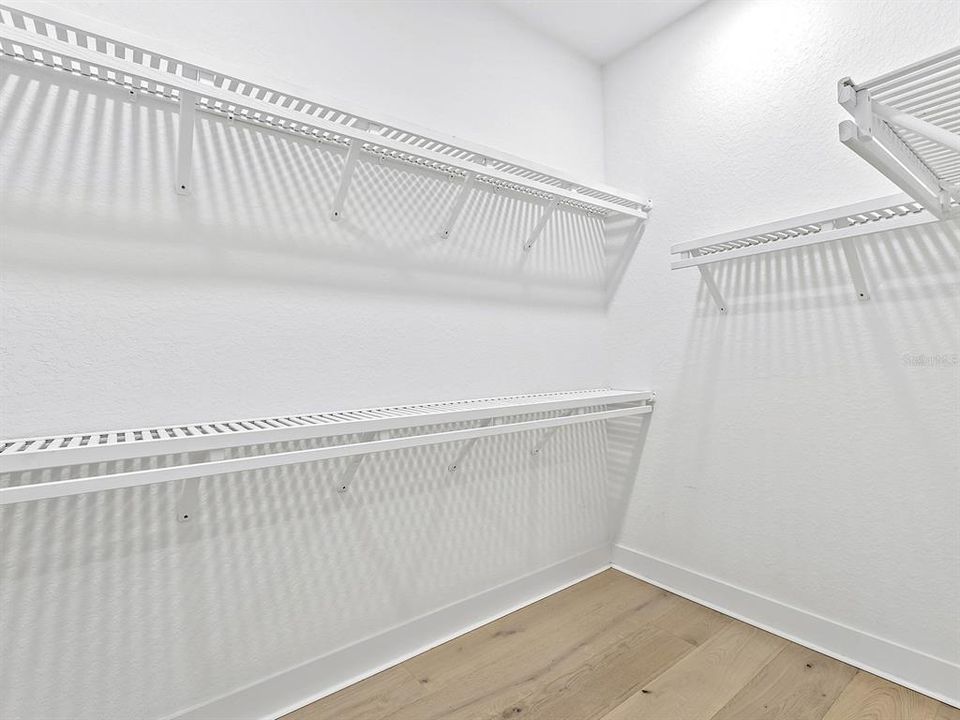En Venta: $2,199,000 (4 camas, 5 baños, 4803 Pies cuadrados)