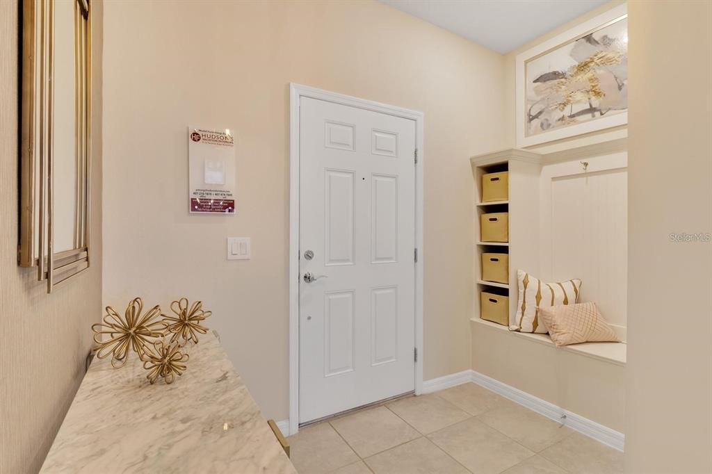 For Sale: $585,000 (5 beds, 4 baths, 2283 Square Feet)