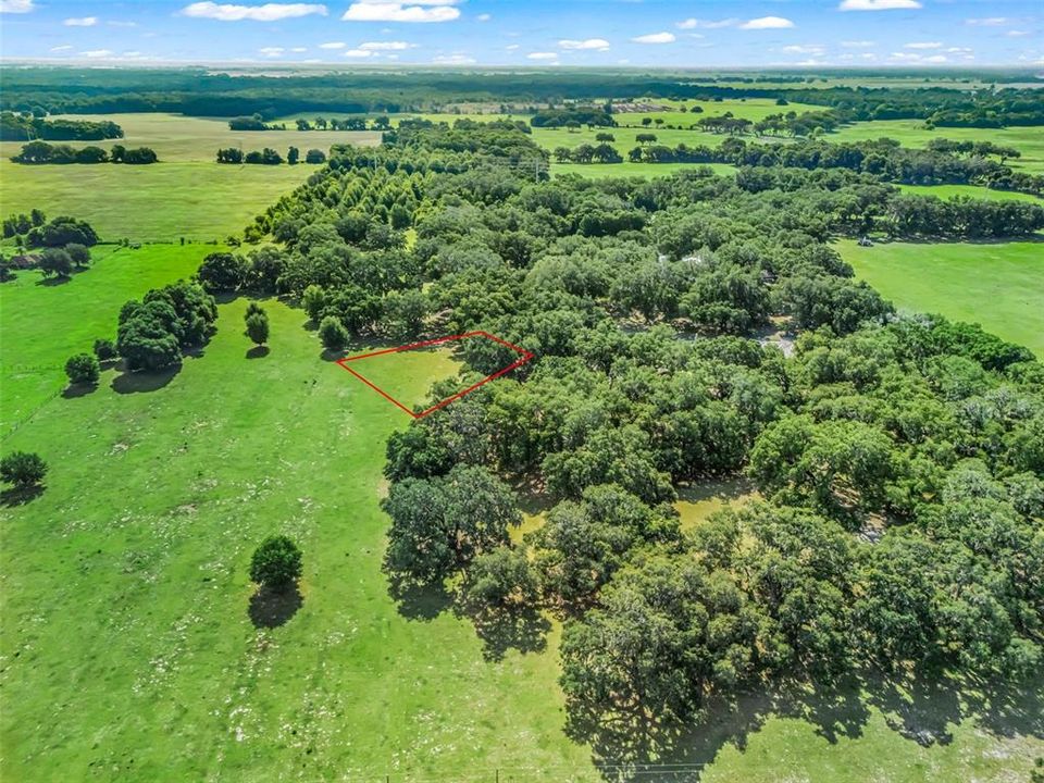 待售: $114,519 (0.65 acres)