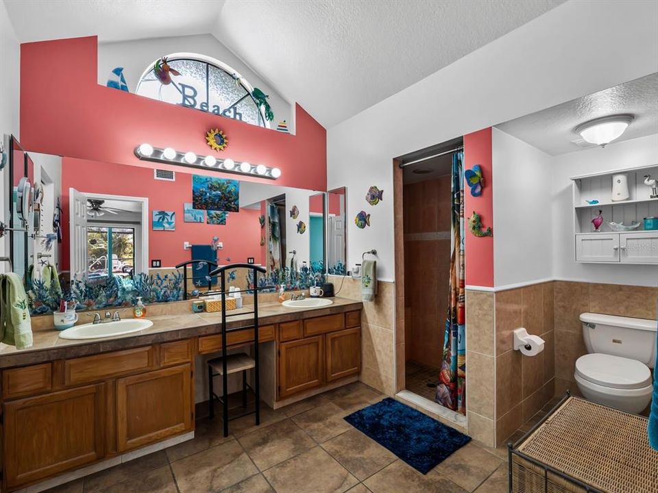 En Venta: $419,000 (3 camas, 2 baños, 1765 Pies cuadrados)