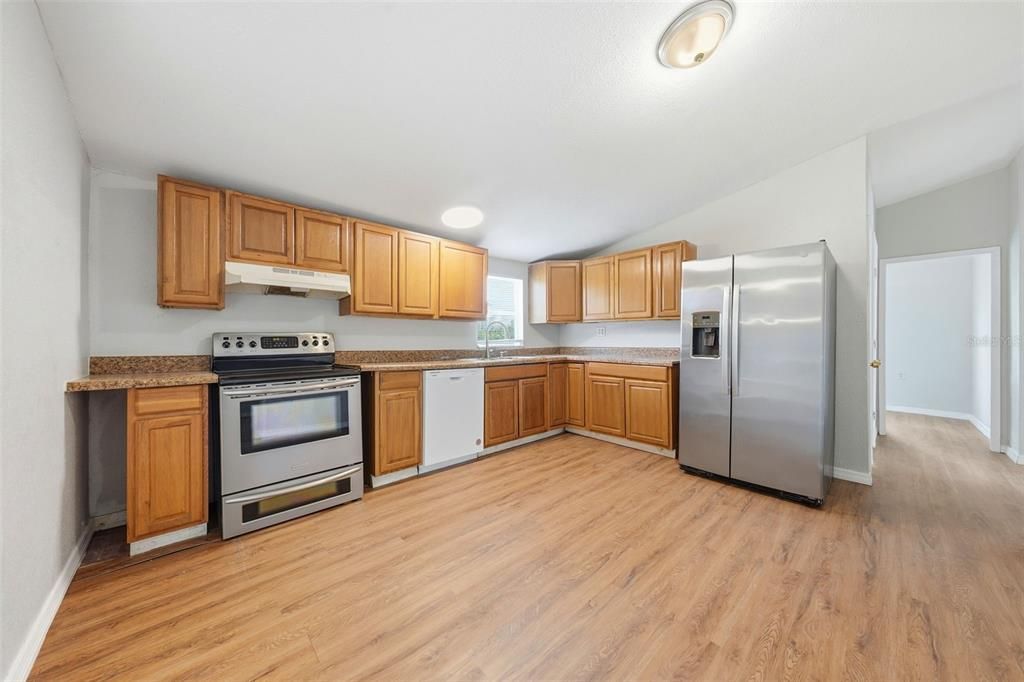 En Venta: $299,997 (4 camas, 2 baños, 2128 Pies cuadrados)