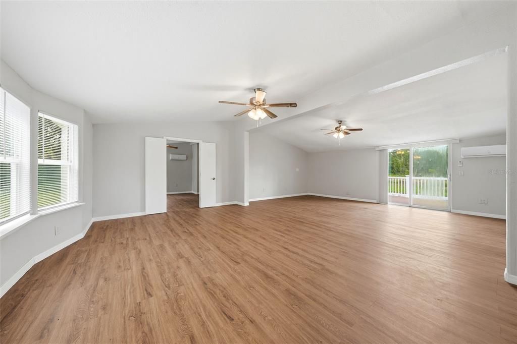 En Venta: $299,997 (4 camas, 2 baños, 2128 Pies cuadrados)