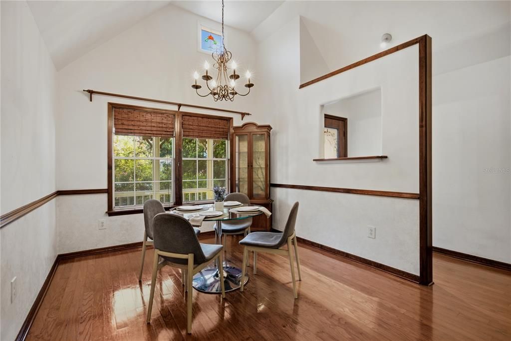 For Sale: $320,000 (3 beds, 2 baths, 1848 Square Feet)