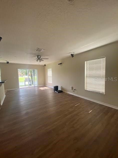 En Renta: $2,450 (3 camas, 2 baños, 1828 Pies cuadrados)