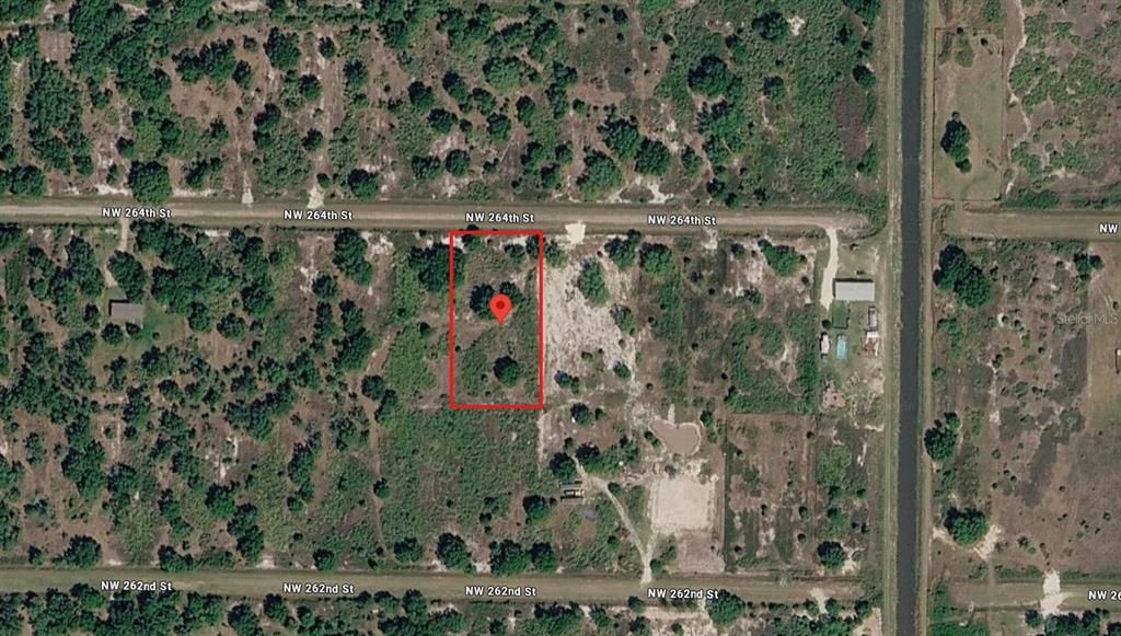 На продажу: $34,000 (1.25 acres)