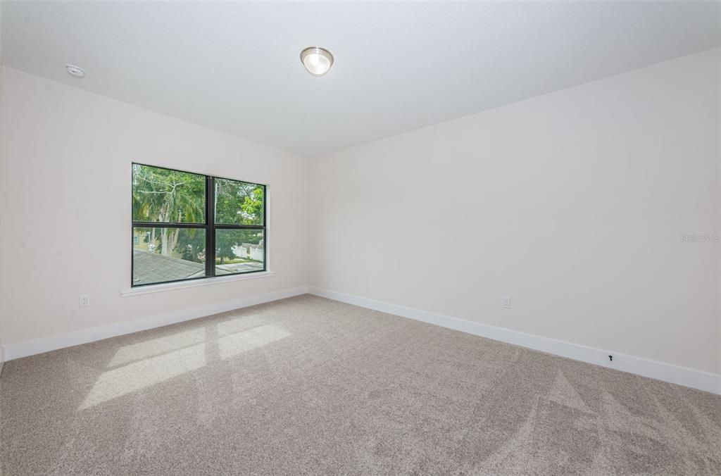 En Venta: $450,000 (3 camas, 2 baños, 1835 Pies cuadrados)