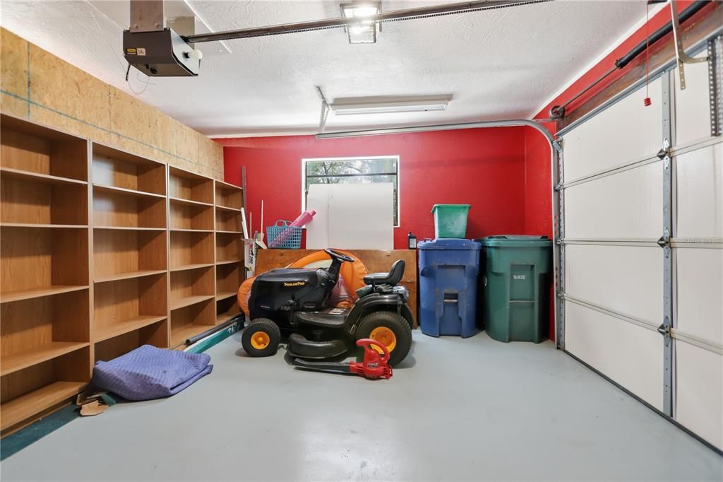 Activo con contrato: $429,900 (3 camas, 2 baños, 1402 Pies cuadrados)