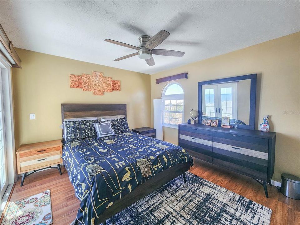 В аренду: $4,995 (3 спален, 2 ванн, 1855 Квадратных фут)