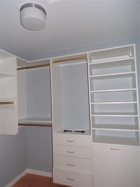 В аренду: $2,400 (3 спален, 2 ванн, 1698 Квадратных фут)