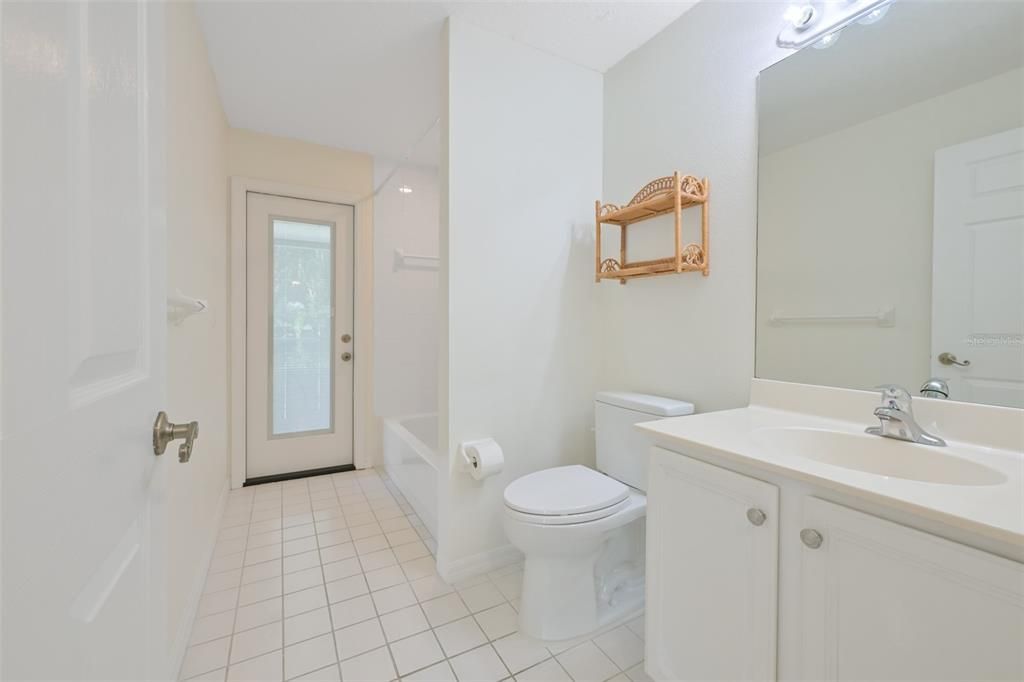 В аренду: $2,295 (3 спален, 2 ванн, 1771 Квадратных фут)