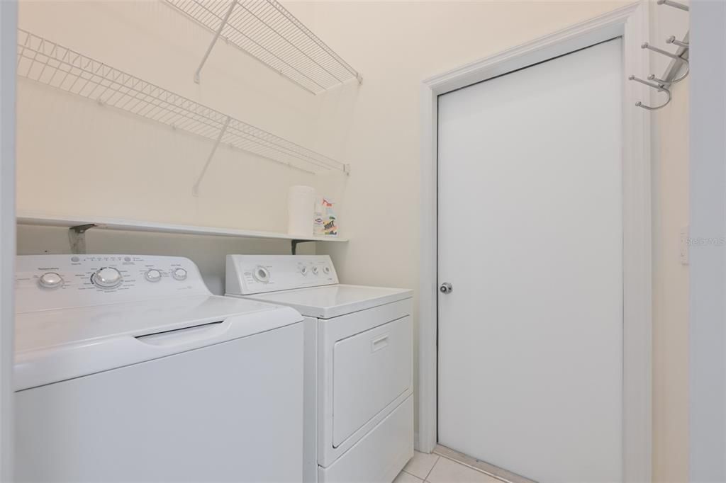 В аренду: $2,295 (3 спален, 2 ванн, 1771 Квадратных фут)