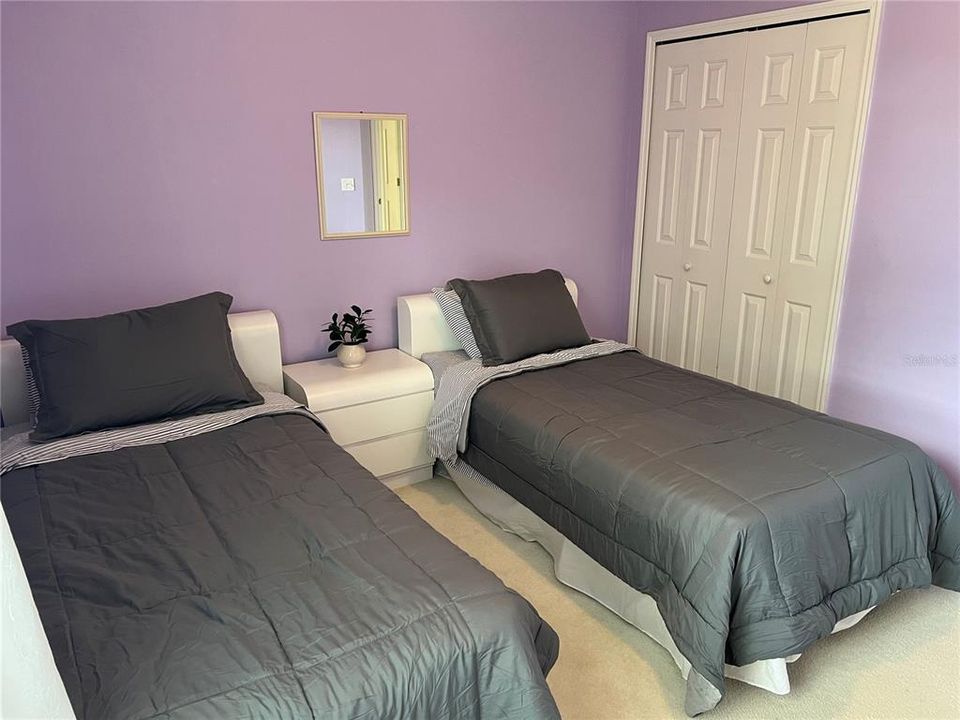 En Venta: $399,900 (5 camas, 2 baños, 2359 Pies cuadrados)