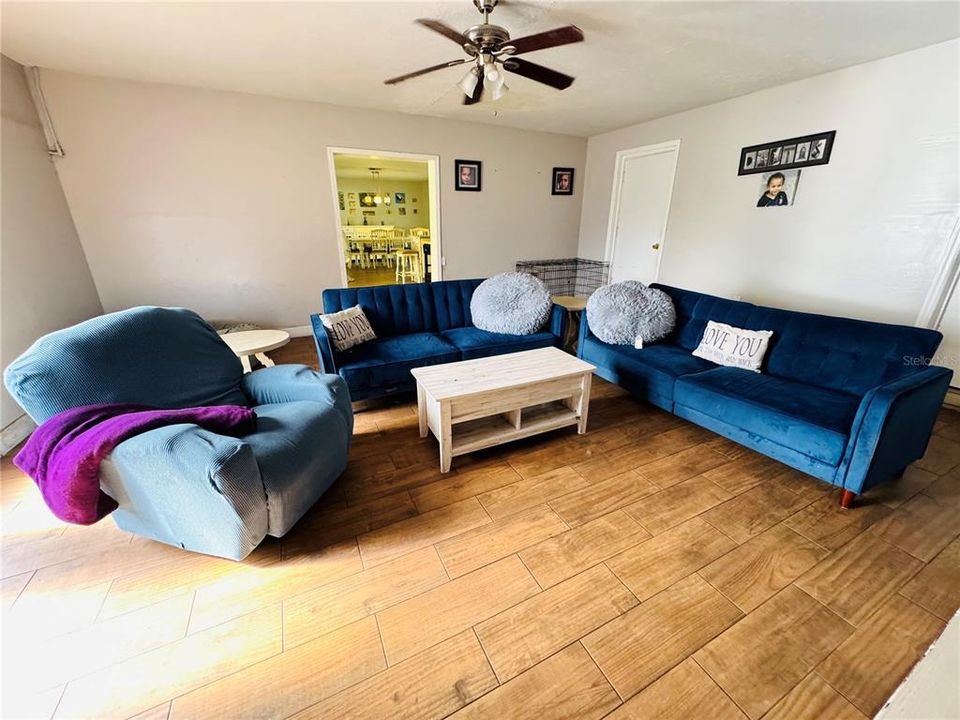 For Sale: $350,000 (4 beds, 2 baths, 2188 Square Feet)