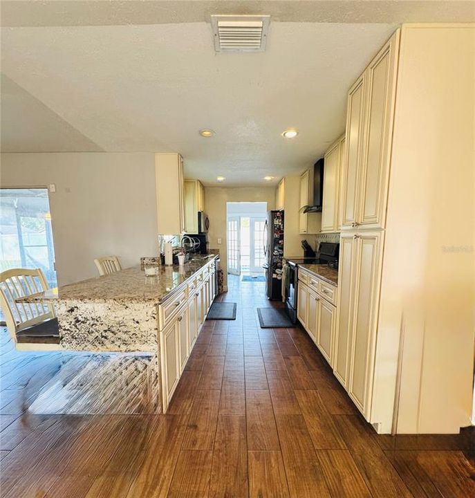 For Sale: $350,000 (4 beds, 2 baths, 2188 Square Feet)