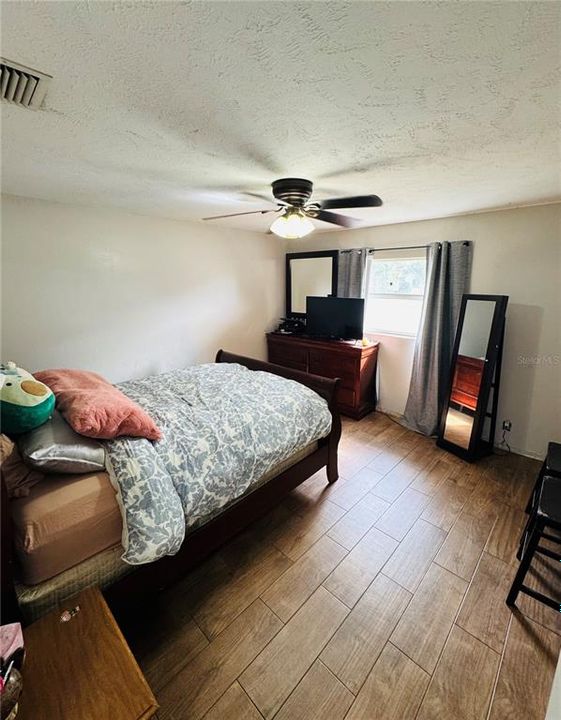 For Sale: $350,000 (4 beds, 2 baths, 2188 Square Feet)