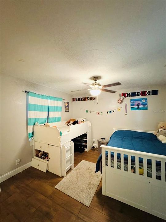 For Sale: $350,000 (4 beds, 2 baths, 2188 Square Feet)
