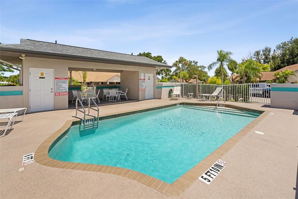 For Sale: $199,000 (2 beds, 2 baths, 1272 Square Feet)