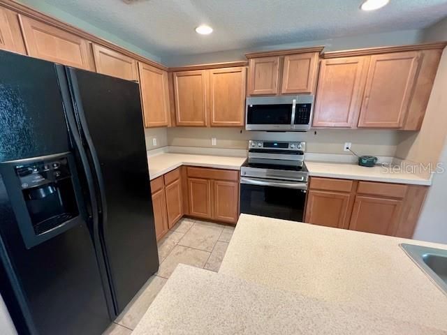 En Renta: $2,450 (3 camas, 2 baños, 1828 Pies cuadrados)