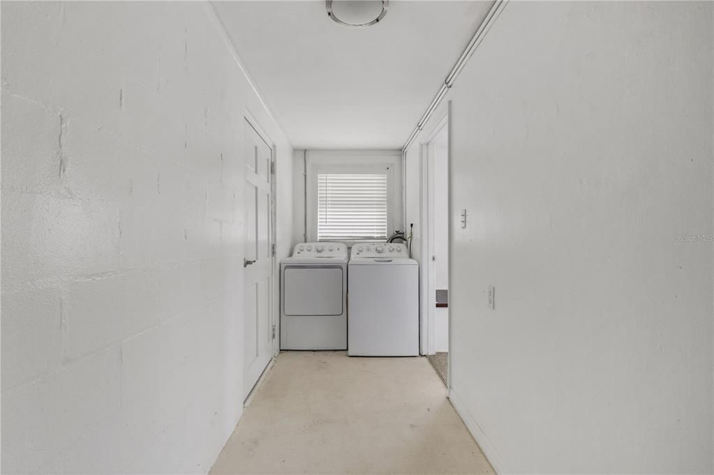 На продажу: $349,900 (3 спален, 2 ванн, 1345 Квадратных фут)