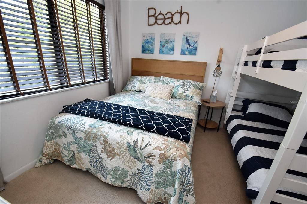 For Rent: $2,000 (2 beds, 2 baths, 1112 Square Feet)