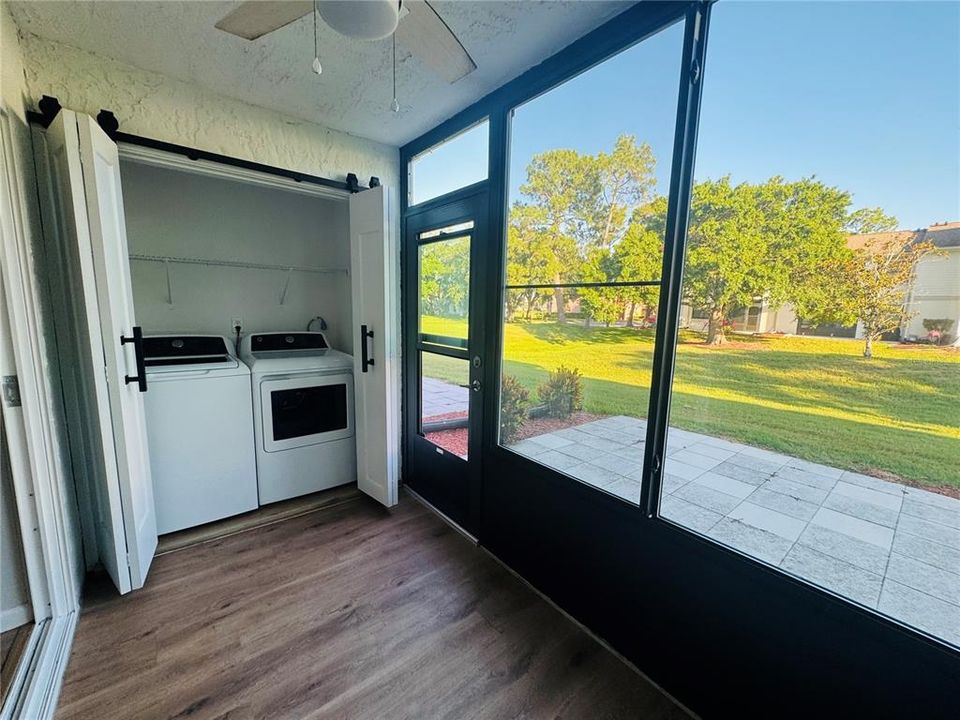 For Rent: $1,895 (2 beds, 2 baths, 879 Square Feet)