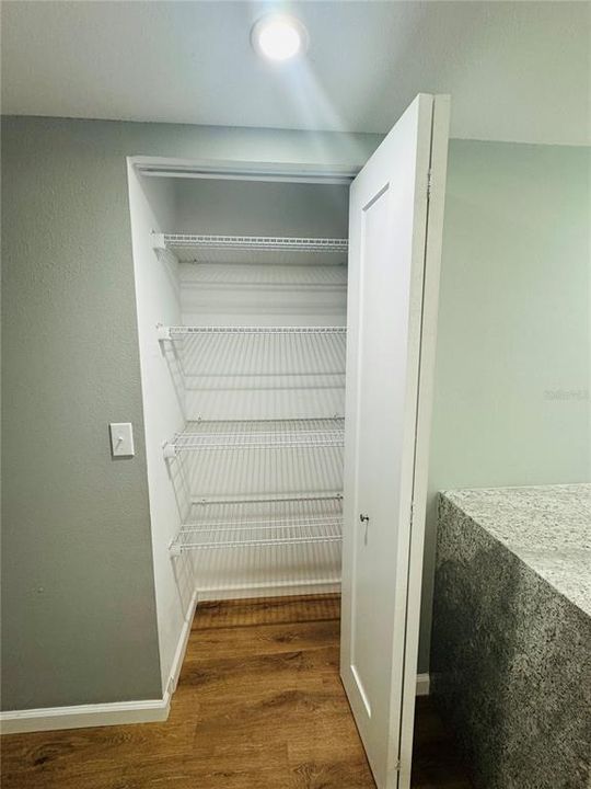 For Rent: $1,895 (2 beds, 2 baths, 879 Square Feet)