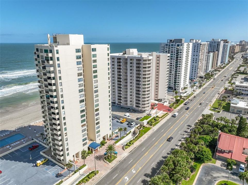 На продажу: $399,900 (3 спален, 3 ванн, 1533 Квадратных фут)