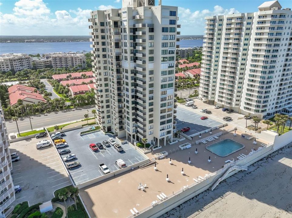 На продажу: $399,900 (3 спален, 3 ванн, 1533 Квадратных фут)