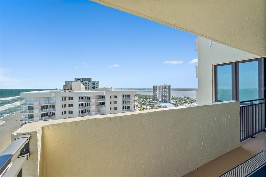На продажу: $399,900 (3 спален, 3 ванн, 1533 Квадратных фут)